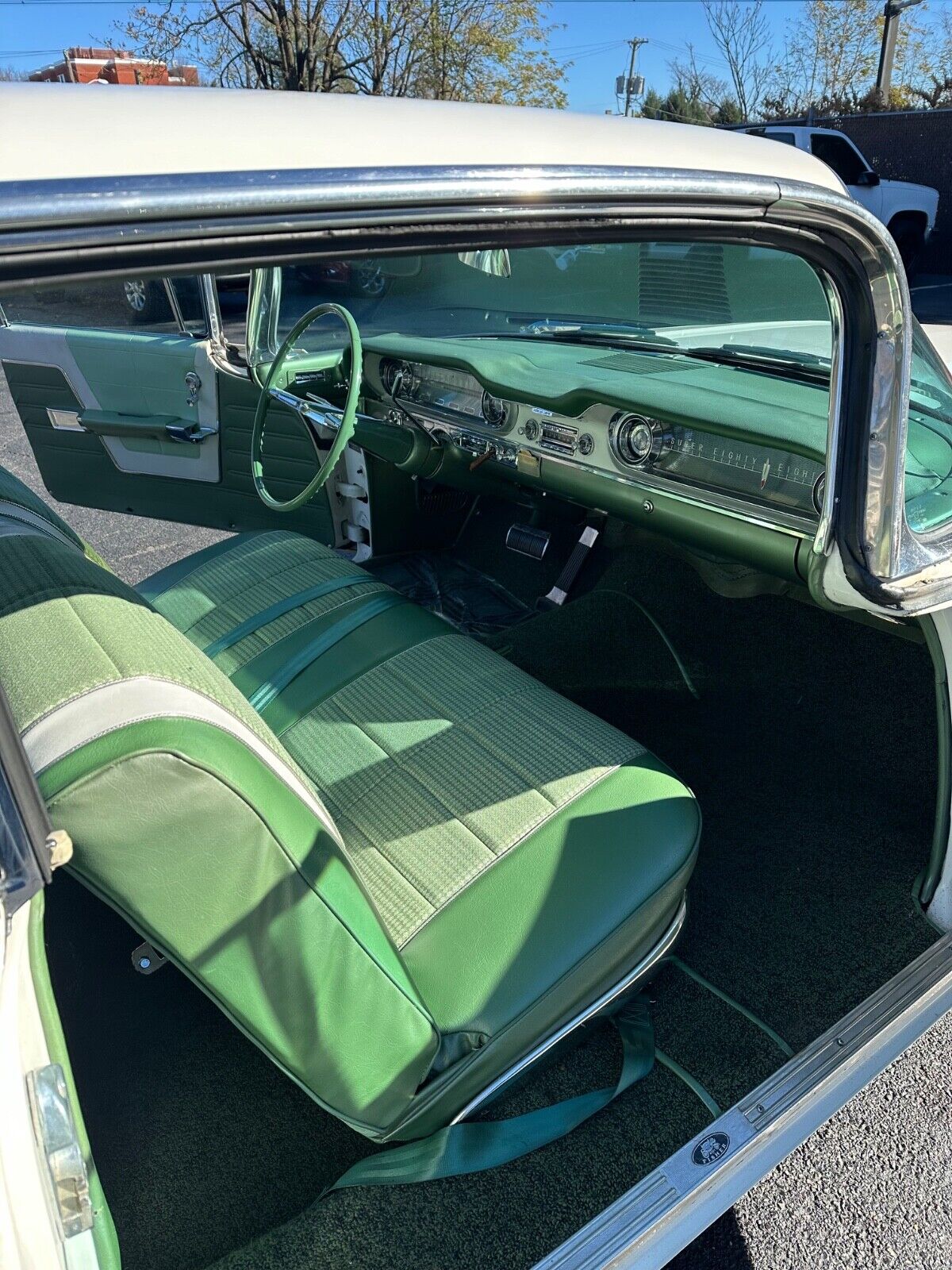 Oldsmobile-Super-88-1960-Coupe-13