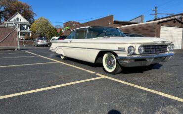 Oldsmobile-Super-88-1960-Coupe-3