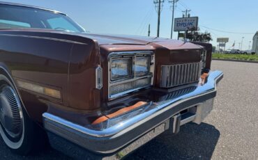 Oldsmobile-Toronado-1978-22