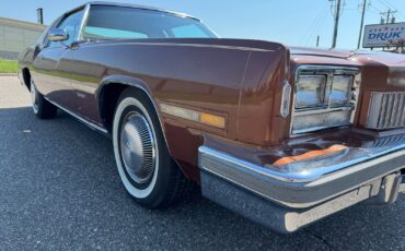 Oldsmobile-Toronado-1978-23