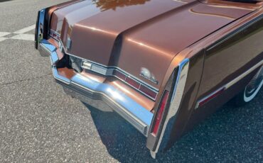 Oldsmobile-Toronado-1978-28