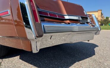 Oldsmobile-Toronado-1978-29