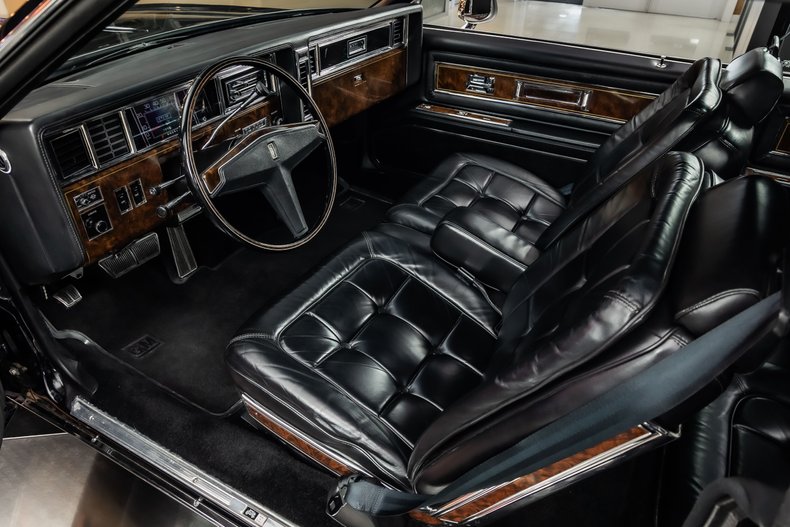 Oldsmobile-Toronado-1979-Black-10