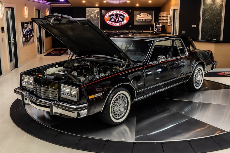 Oldsmobile-Toronado-1979-Black-14
