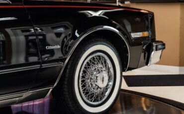 Oldsmobile-Toronado-1979-Black-2