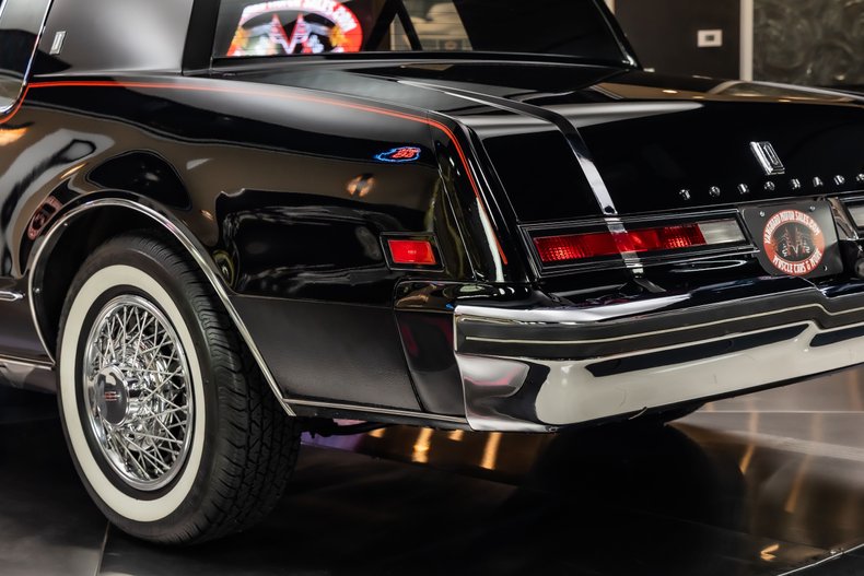 Oldsmobile-Toronado-1979-Black-41