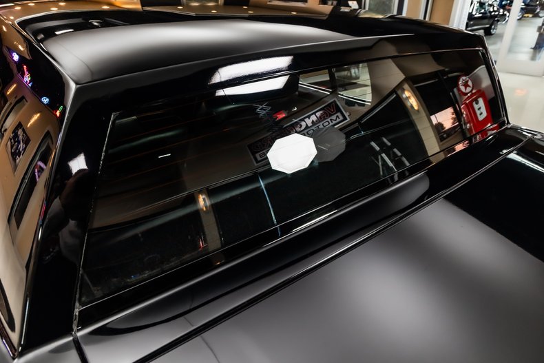 Oldsmobile-Toronado-1979-Black-45