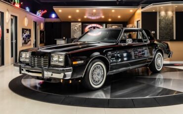 Oldsmobile-Toronado-1979-Black-8