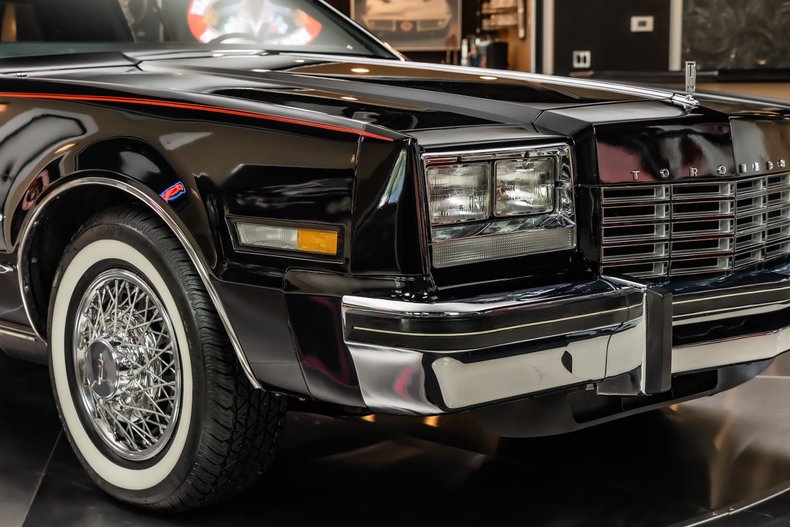 Oldsmobile-Toronado-1979-Black-9