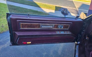 Oldsmobile-Toronado-1985-Burgandy-Burgandy-23