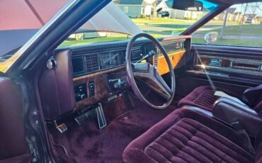 Oldsmobile-Toronado-1985-Burgandy-Burgandy-5