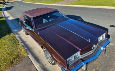 Oldsmobile-Toronado-1985-Burgandy-Burgandy-7
