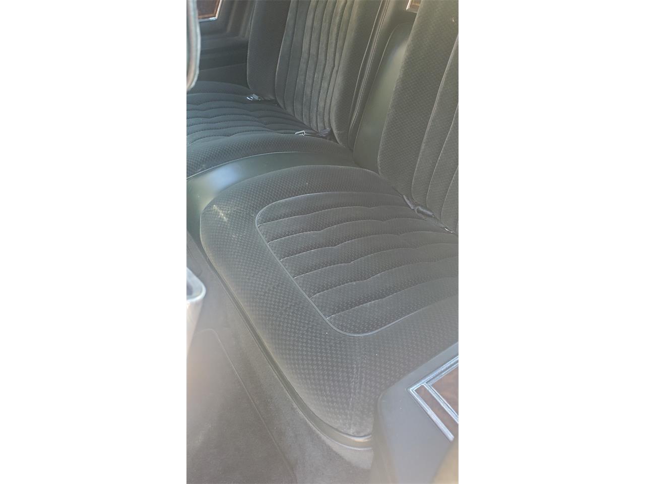 Oldsmobile-Toronado-1985-Green-Green-14