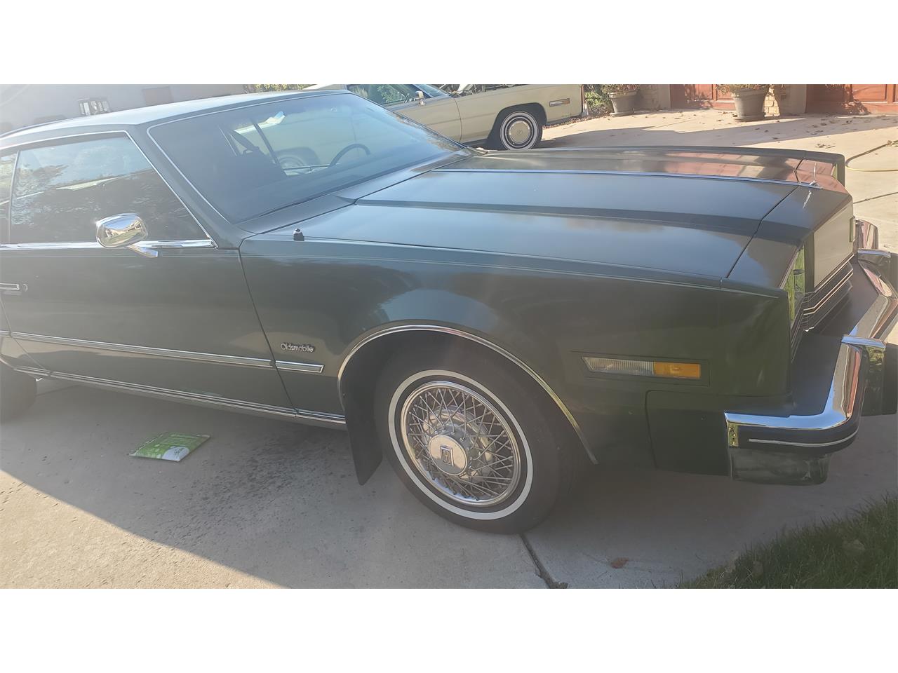 Oldsmobile-Toronado-1985-Green-Green-4