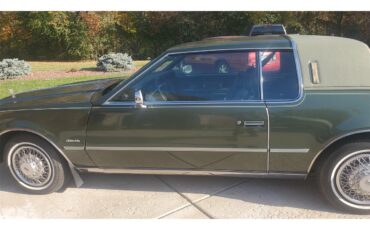 Oldsmobile-Toronado-1985-Green-Green-7