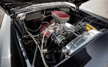 Oldsmobile-Two-Post-Rocket-88-Runabout-1956-Coupe-4