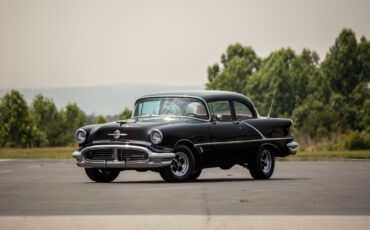 Oldsmobile-Two-Post-Rocket-88-Runabout-1956-Coupe-6
