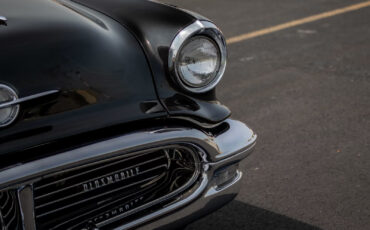 Oldsmobile-Two-Post-Rocket-88-Runabout-1956-Coupe-9