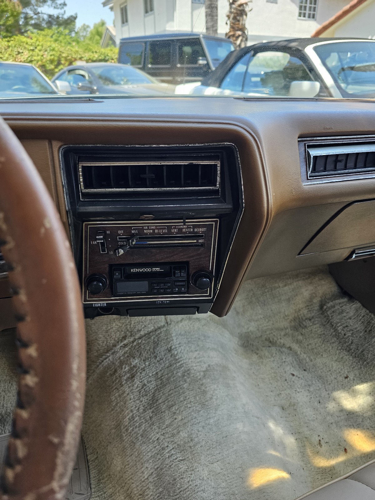 Oldsmobile-Vista-Cruiser-1977-36