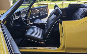 Oldsmobile-cutlass-supreme-convertible-1972-yellow-10