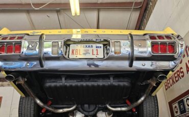 Oldsmobile-cutlass-supreme-convertible-1972-yellow-17