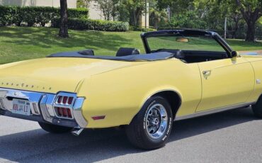 Oldsmobile-cutlass-supreme-convertible-1972-yellow-4