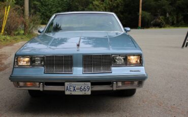 Oldsmobile-cutlass-supreme-supreme-brougham-1985-blue-21
