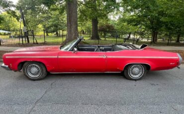 Oldsmobile-delta-88-1972-red-1