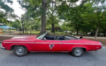 Oldsmobile-delta-88-royale-convertible-1972-red-1