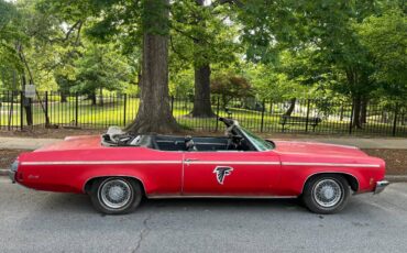 Oldsmobile-delta-88-royale-convertible-1972-red