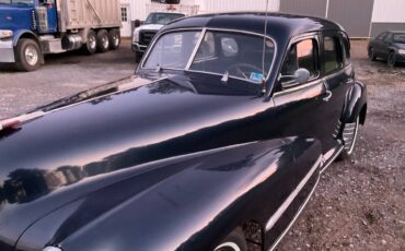 Oldsmobile-sedan-66-1948-blue-14
