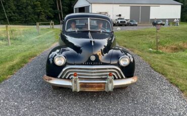 Oldsmobile-sedan-66-1948-blue-4