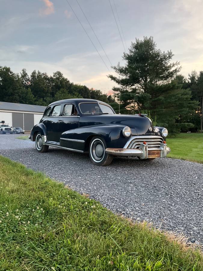 Oldsmobile-sedan-66-1948-blue-5