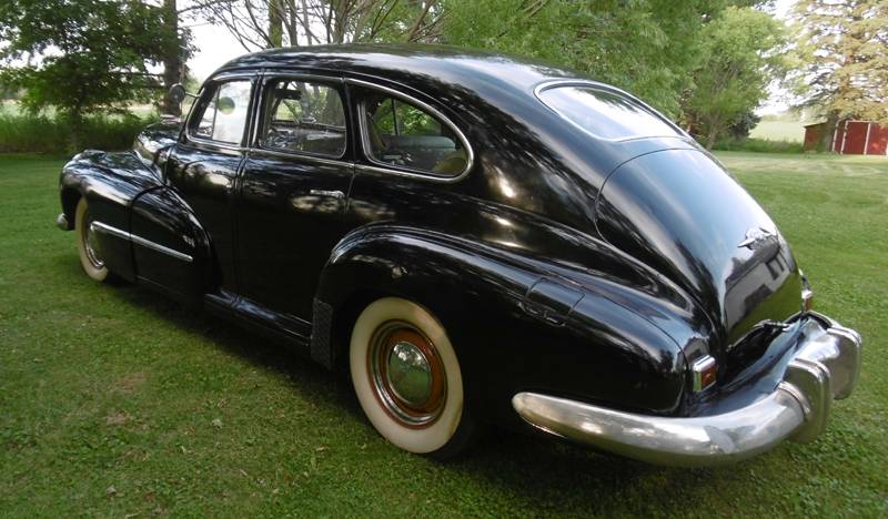Oldsmobile-series-76-1946-black-1