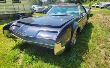 Oldsmobile-toronado-1966-blue