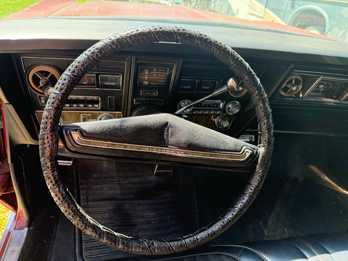 Oldsmobile-toronado-1970-custom-11