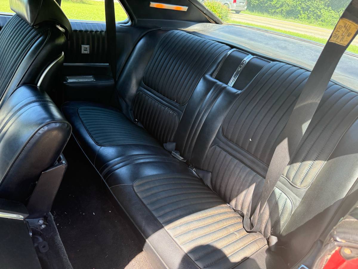 Oldsmobile-toronado-1970-custom-15