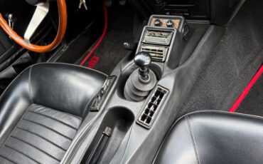 Opel-GT-1972-Coupe-15