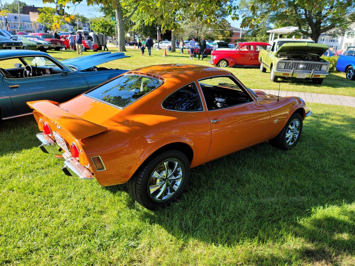 Opel-Gt-1970-orange-2