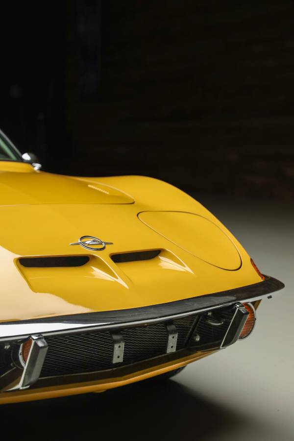 Opel-gt-1971-yellow-13