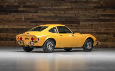 Opel-gt-1971-yellow-3