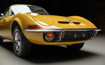 Opel-gt-1971-yellow