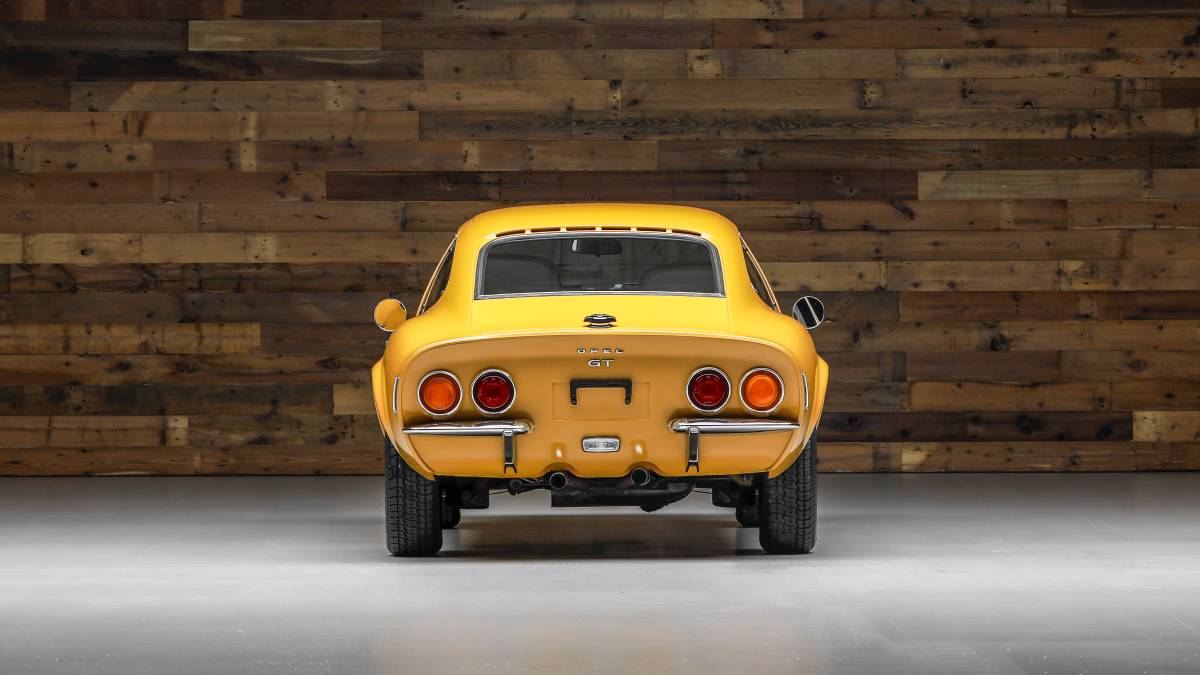 Opel-gt-1971-yellow-6