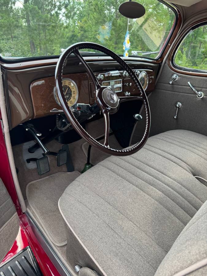 Packard-115c-1937-red-12