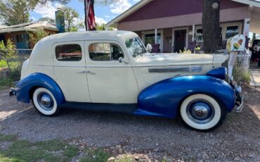Packard-120-Club-Sedan-1939-Sedan-3