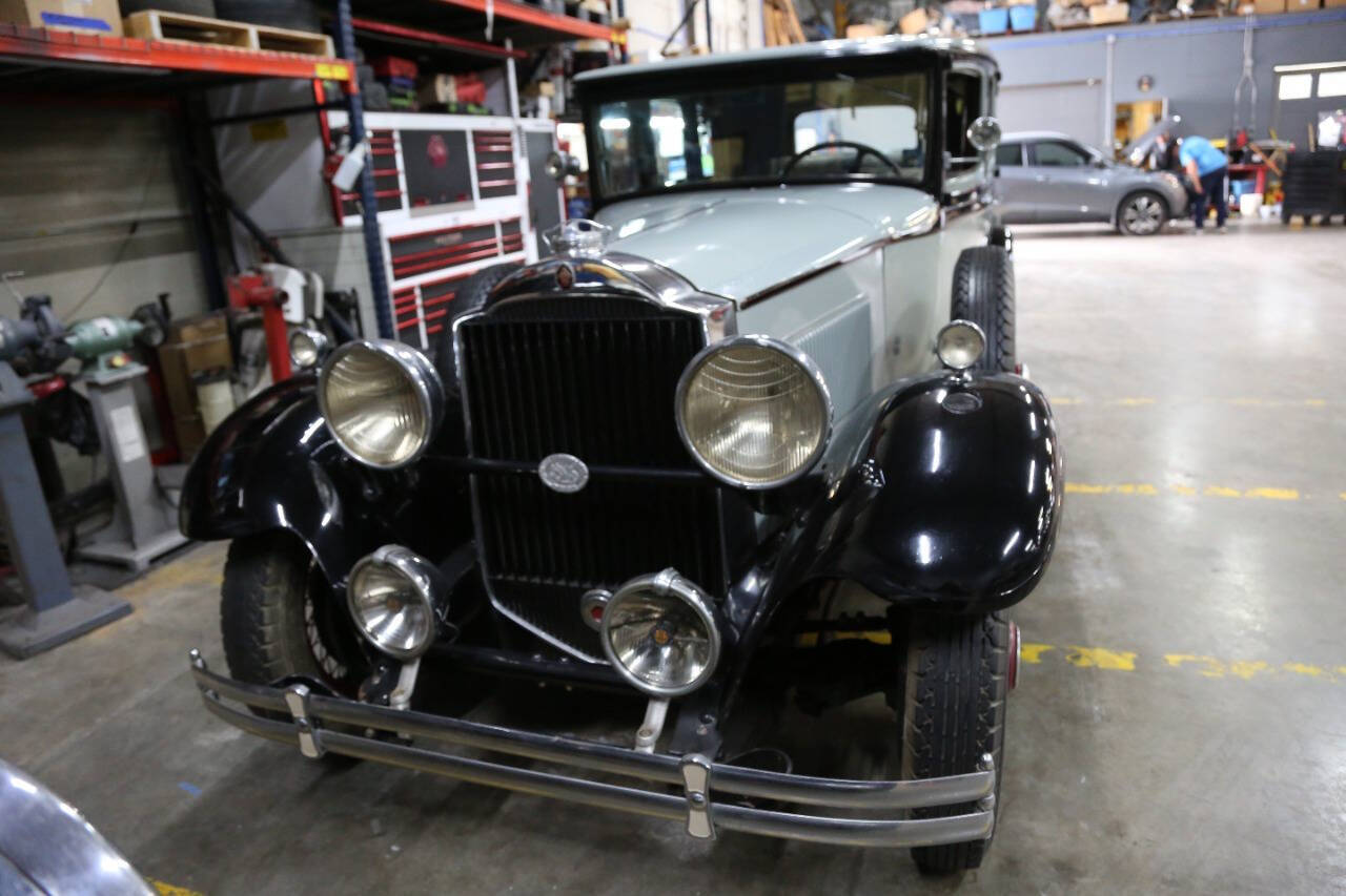 Packard-1929-Sedan-18