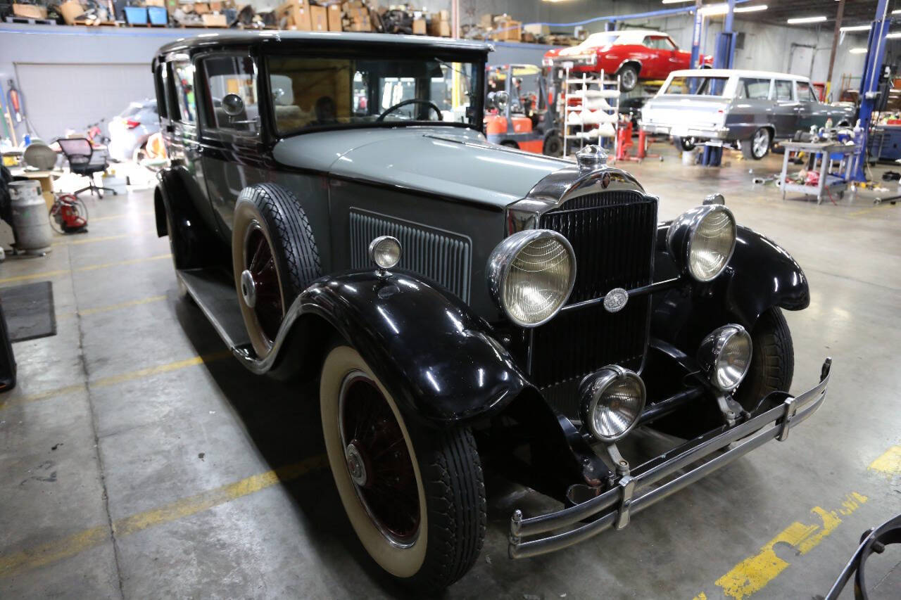 Packard-1929-Sedan-20