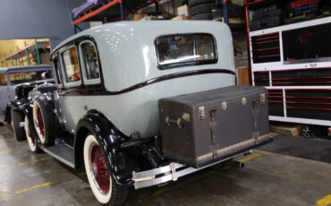 Packard-1929-Sedan-3