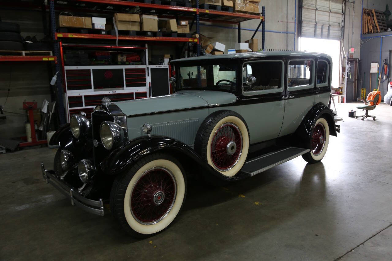 Packard-1929-Sedan-36