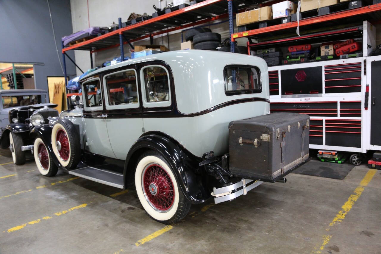 Packard-1929-Sedan-4